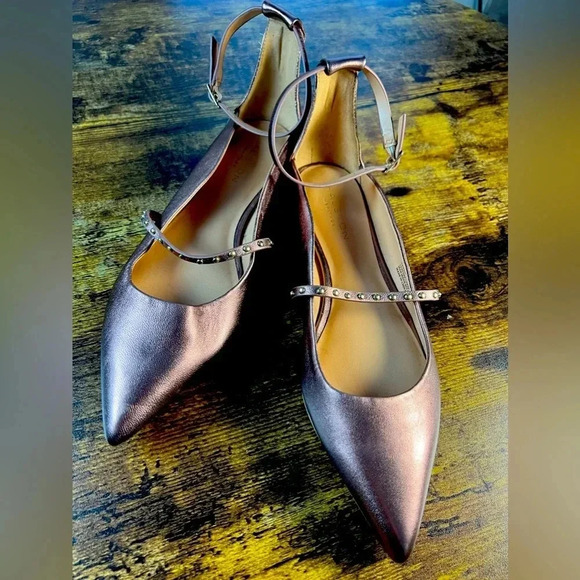 Halston Heritage | Arwen Mink Metallic Leather Studded Flats. Size: 8.5M - Picture 1 of 15